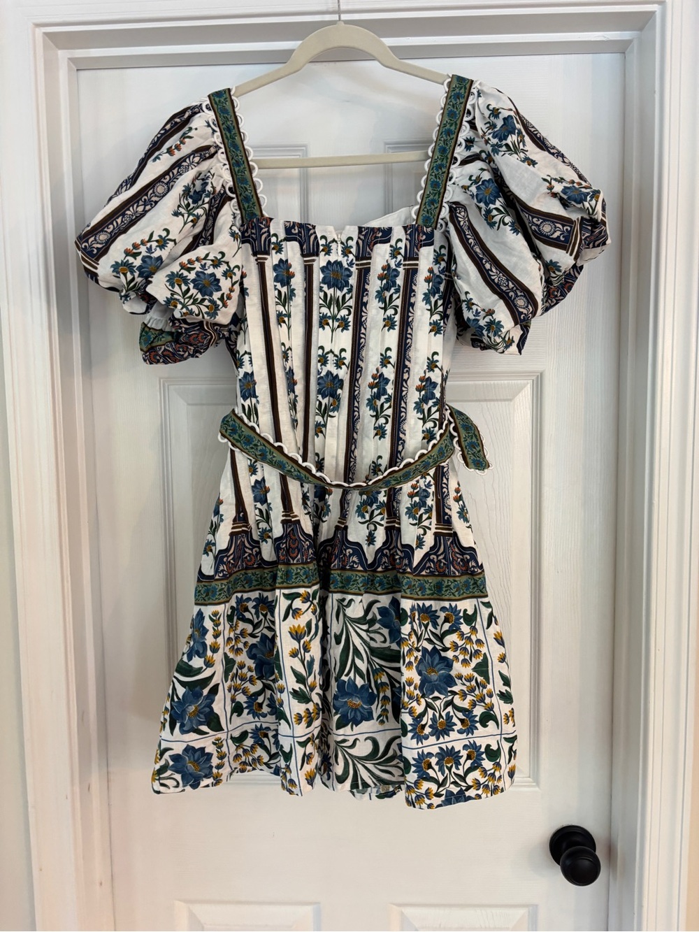 Off white Manoel belted mini dress - Picture 2 of 5